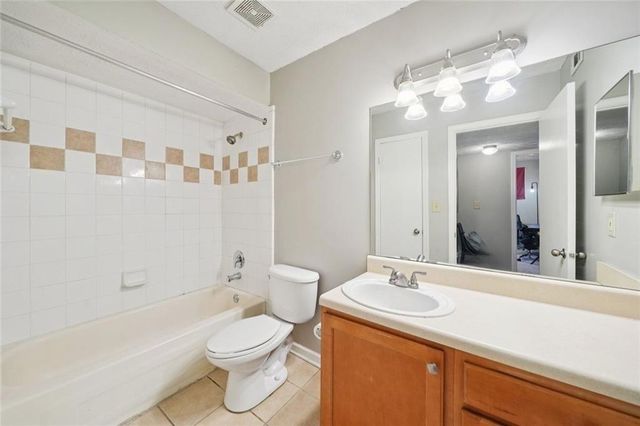 3115 Seven Pines Court 207, Atlanta, GA 30339