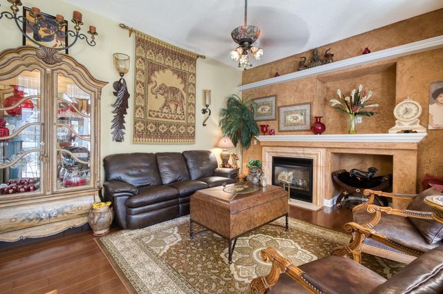 1712 Newhampton Way, Modesto, CA 95355