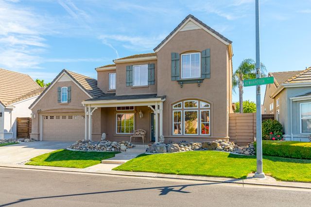 1712 Newhampton Way, Modesto, CA 95355