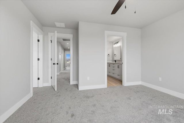 1177 E Jackpot Ln, Kuna, ID 83634