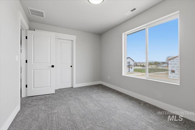 1177 E Jackpot Ln, Kuna, ID 83634