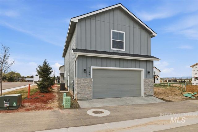 1177 E Jackpot Ln, Kuna, ID 83634