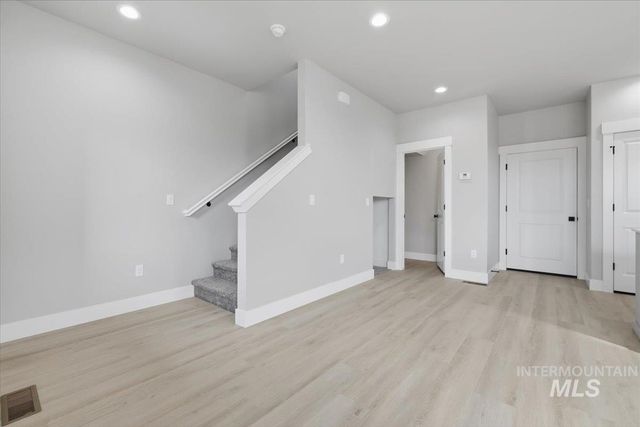 1177 E Jackpot Ln, Kuna, ID 83634