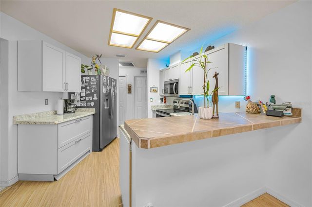 2280 COLONIAL BOULEVARD W, Palm Harbor, FL 34683