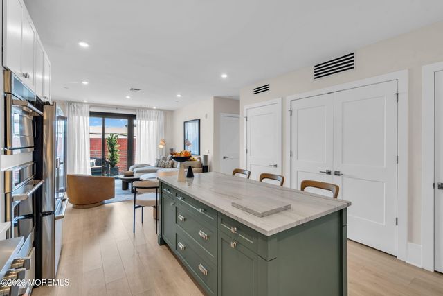 215 2nd Avenue 203, Asbury Park, NJ 07712