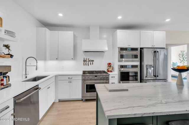 215 2nd Avenue 203, Asbury Park, NJ 07712