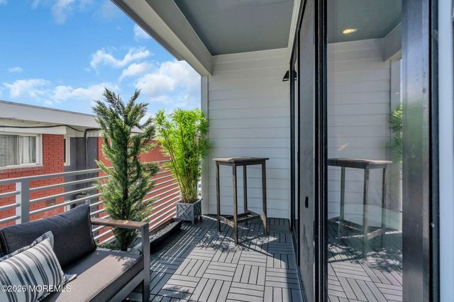 215 2nd Avenue 203, Asbury Park, NJ 07712