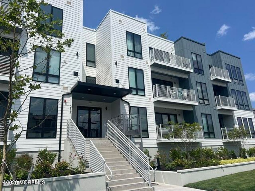 215 2nd Avenue 203, Asbury Park, NJ 07712
