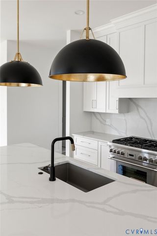 4624 Lake Summer Loop, Moseley, VA 23120