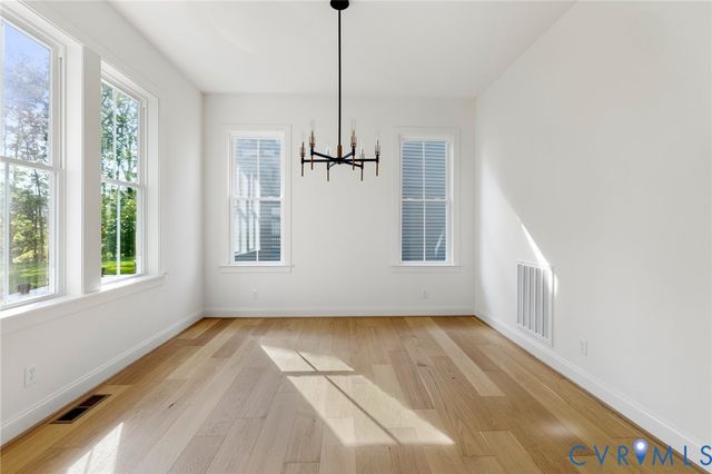 4624 Lake Summer Loop, Moseley, VA 23120