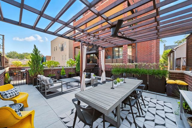1733 N Mohawk Street 1N, Chicago, IL 60614