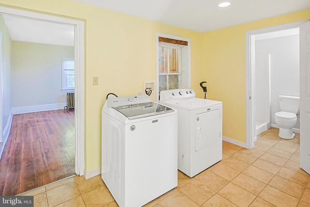 1131 E LIZARD CREEK RD, Lehighton, PA 18235