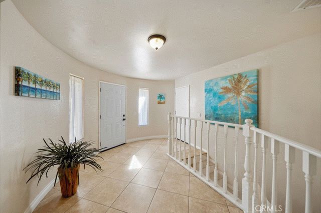 22032 W San Joaquin Drive, Canyon Lake, CA 92587