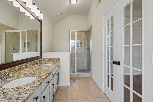 6017 Hilltop Drive, Watauga, TX 76148