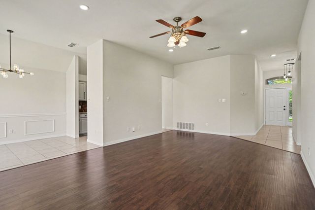 6017 Hilltop Drive, Watauga, TX 76148