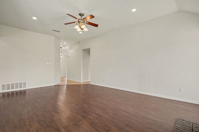 6017 Hilltop Drive, Watauga, TX 76148