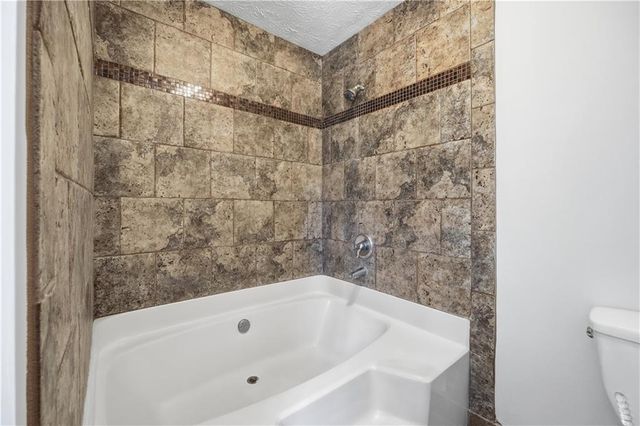 9400 Hidden Branch Drive, Jonesboro, GA 30236