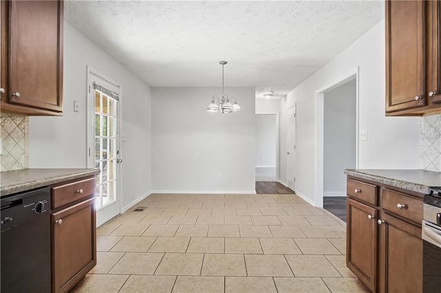 9400 Hidden Branch Drive, Jonesboro, GA 30236