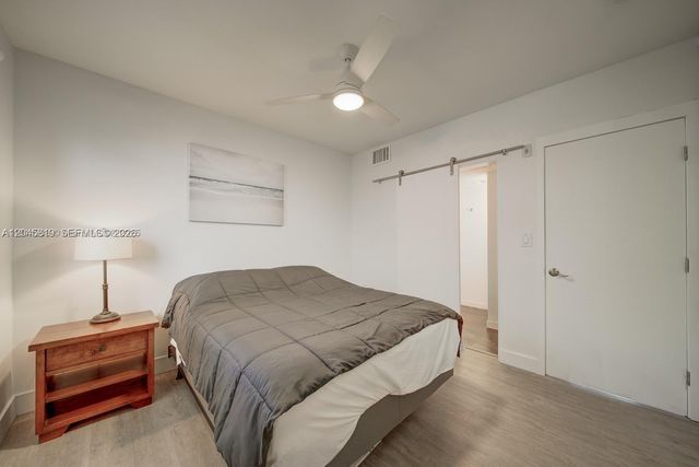1568 Pennsylvania 325 325, Miami Beach, FL 33139