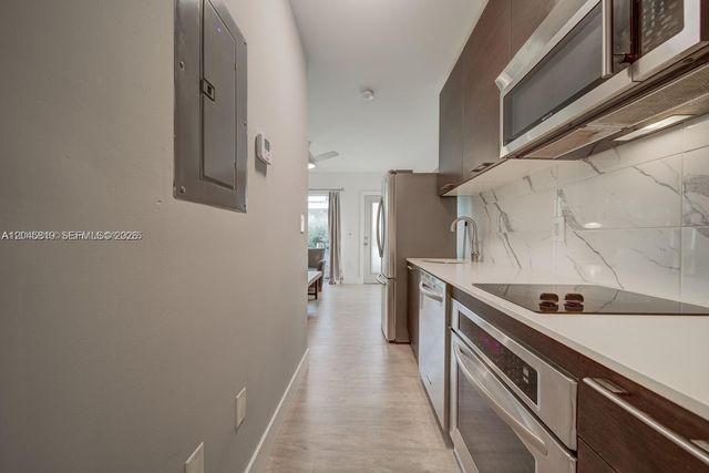 1568 Pennsylvania 325 325, Miami Beach, FL 33139