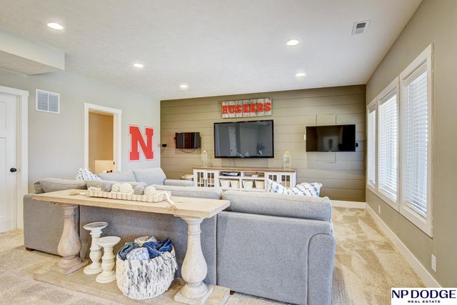 7734 N 159 Street, Bennington, NE 68007