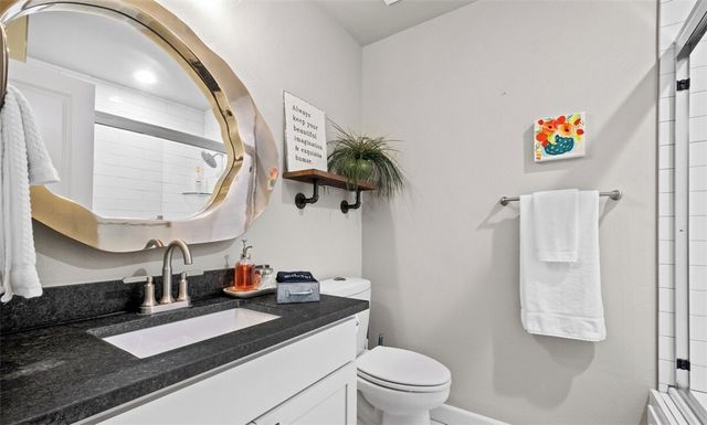 1004 NE 2nd Street, Bentonville, AR 72712