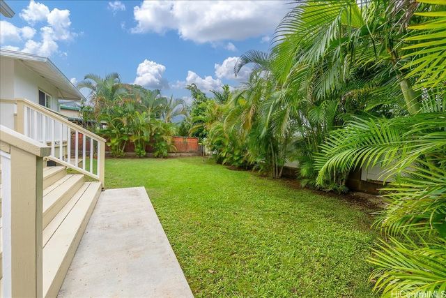 44-761 Kaneohe Bay Drive, Kaneohe, HI 96744