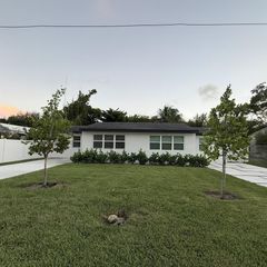 118 SW 7th Street, Delray Beach, FL 33444