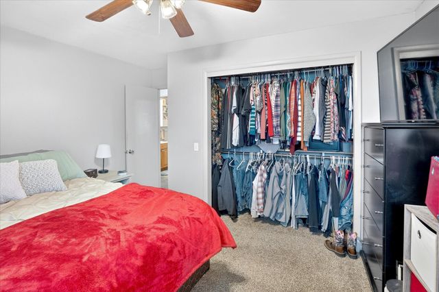 1958 W Grapevine Drive, Ozark, MO 65721