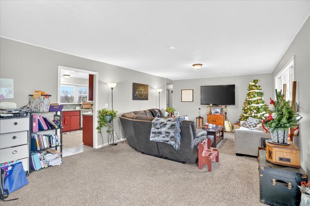 1958 W Grapevine Drive, Ozark, MO 65721