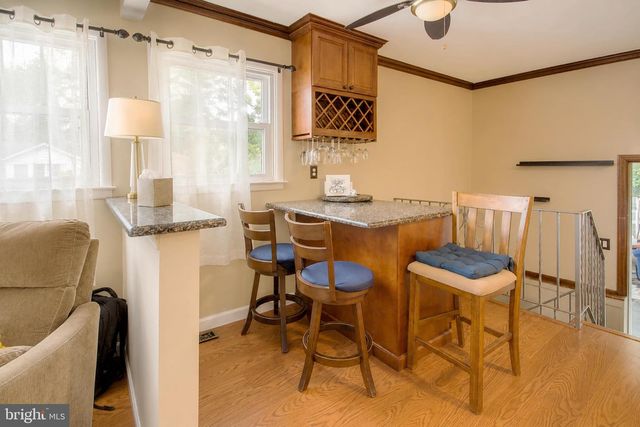 410 LARCHMONT DR, Delanco, NJ 08075