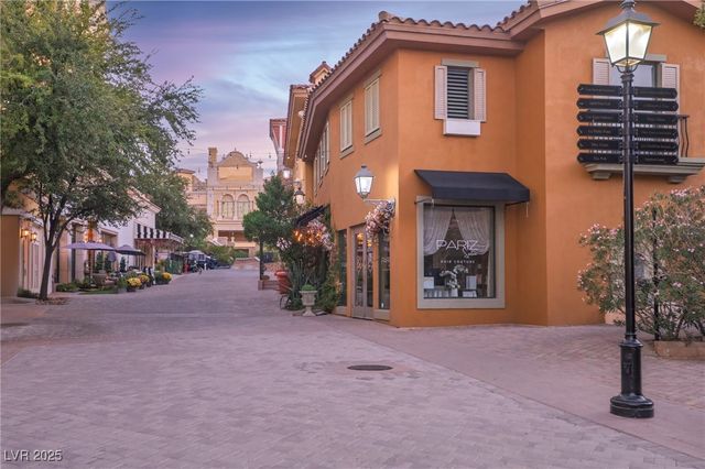 1129 Via Della Costrella, Henderson, NV 89011