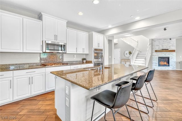 1129 Via Della Costrella, Henderson, NV 89011