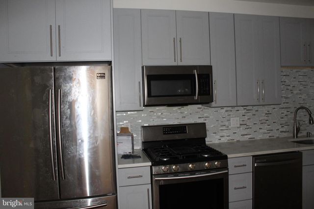 1706 ARLINGTON ST, Philadelphia, PA 19121