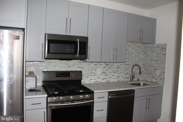 1706 ARLINGTON ST, Philadelphia, PA 19121