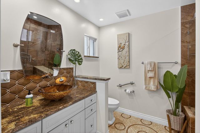 2821 Scandia Way, Carmichael, CA 95608