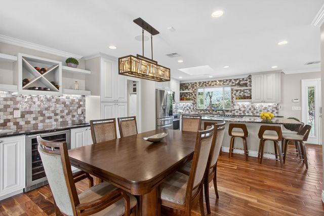 2821 Scandia Way, Carmichael, CA 95608