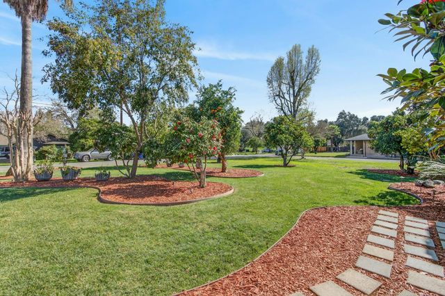 2821 Scandia Way, Carmichael, CA 95608