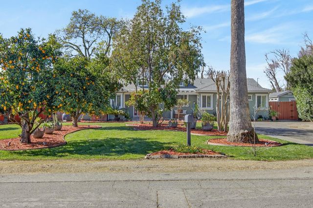 2821 Scandia Way, Carmichael, CA 95608