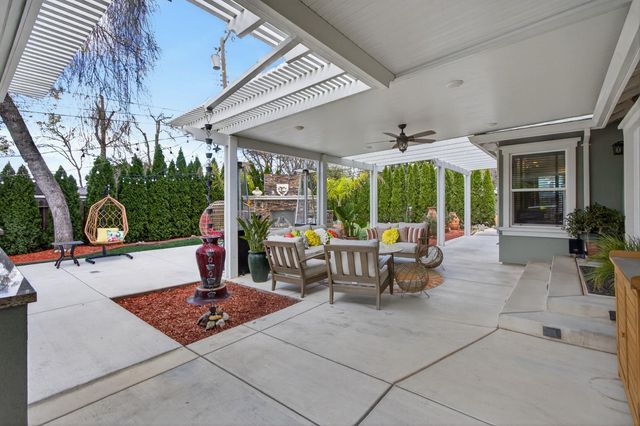 2821 Scandia Way, Carmichael, CA 95608