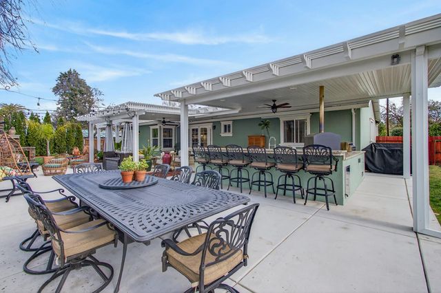 2821 Scandia Way, Carmichael, CA 95608