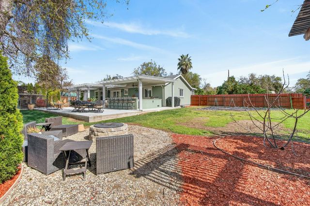 2821 Scandia Way, Carmichael, CA 95608