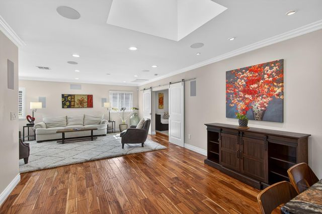 2821 Scandia Way, Carmichael, CA 95608