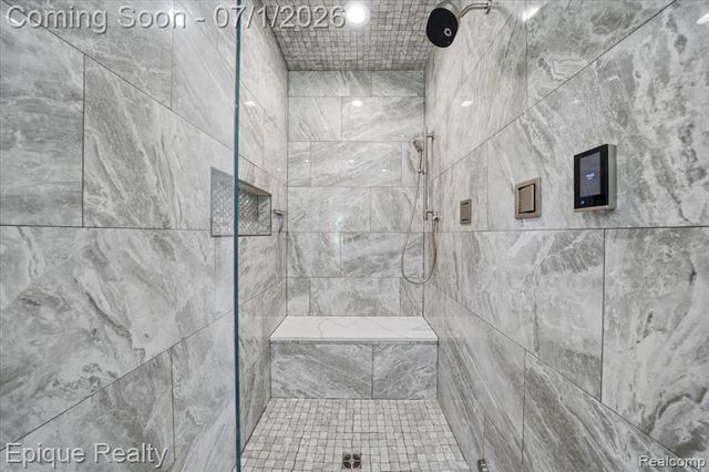 4312 Sashabaw Road, Waterford, MI 48329