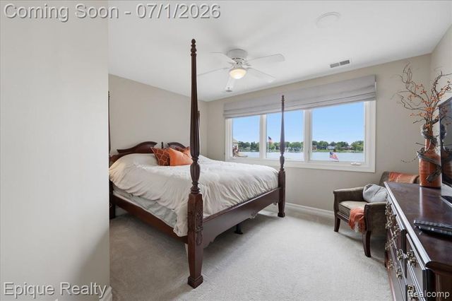 4312 Sashabaw Road, Waterford, MI 48329