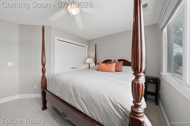 4312 Sashabaw Road, Waterford, MI 48329