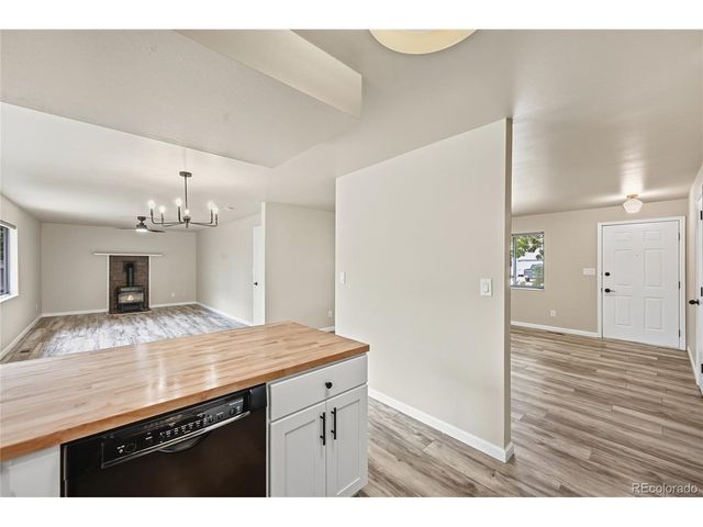 5762 Colby Ct, Fort Collins, CO 80525
