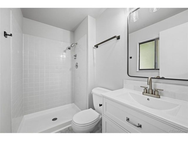 5762 Colby Ct, Fort Collins, CO 80525
