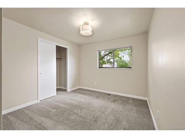 5762 Colby Ct, Fort Collins, CO 80525