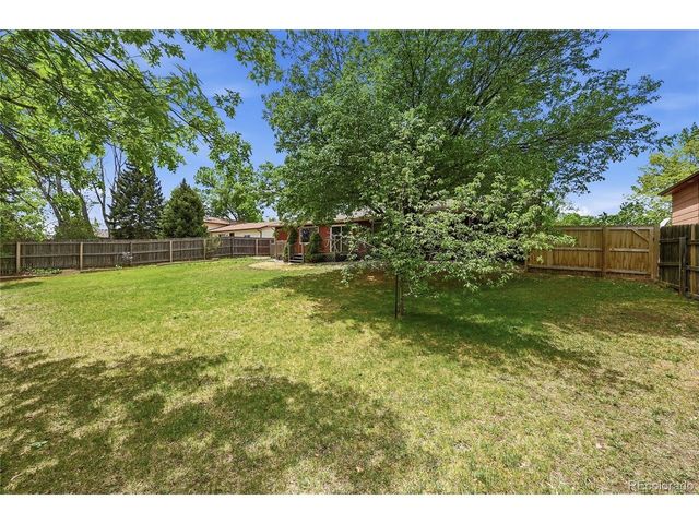 5762 Colby Ct, Fort Collins, CO 80525